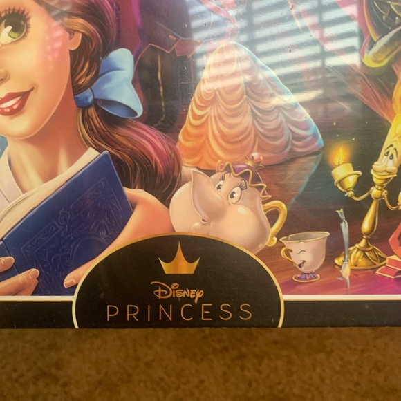 Ravensburger Beauty and the Beast Belle Collector's Edition 1000pc. Puzzle - Picture 4 of 9